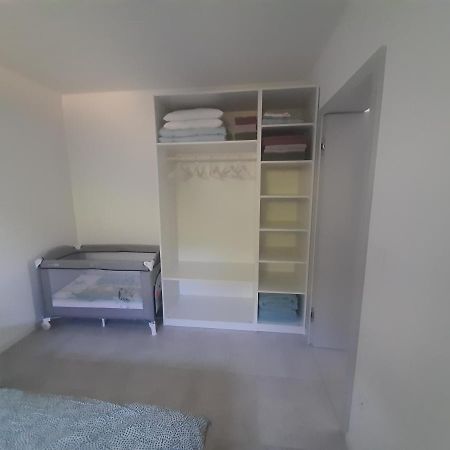 Green Bee Apartment Lesce  Zewnętrze zdjęcie