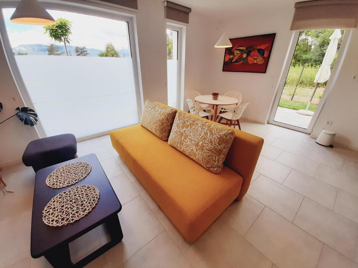 Green Bee Apartment Lesce  Zewnętrze zdjęcie