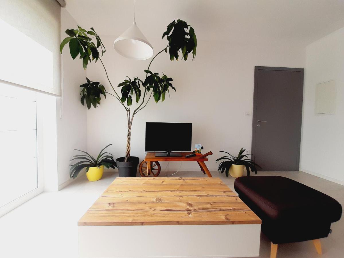 Green Bee Apartment Lesce  Zewnętrze zdjęcie
